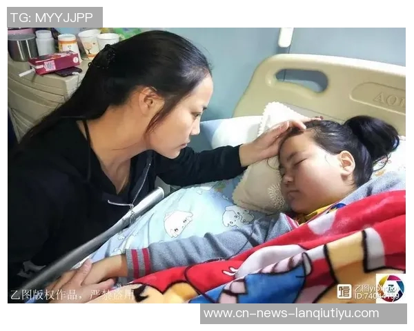 格纳布里与基米希探访医院肿瘤病房温暖关怀患病儿童